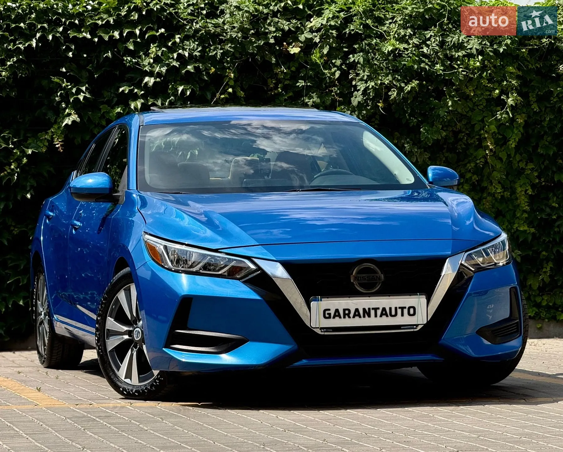 2022 Nissan Sentra - фото 1