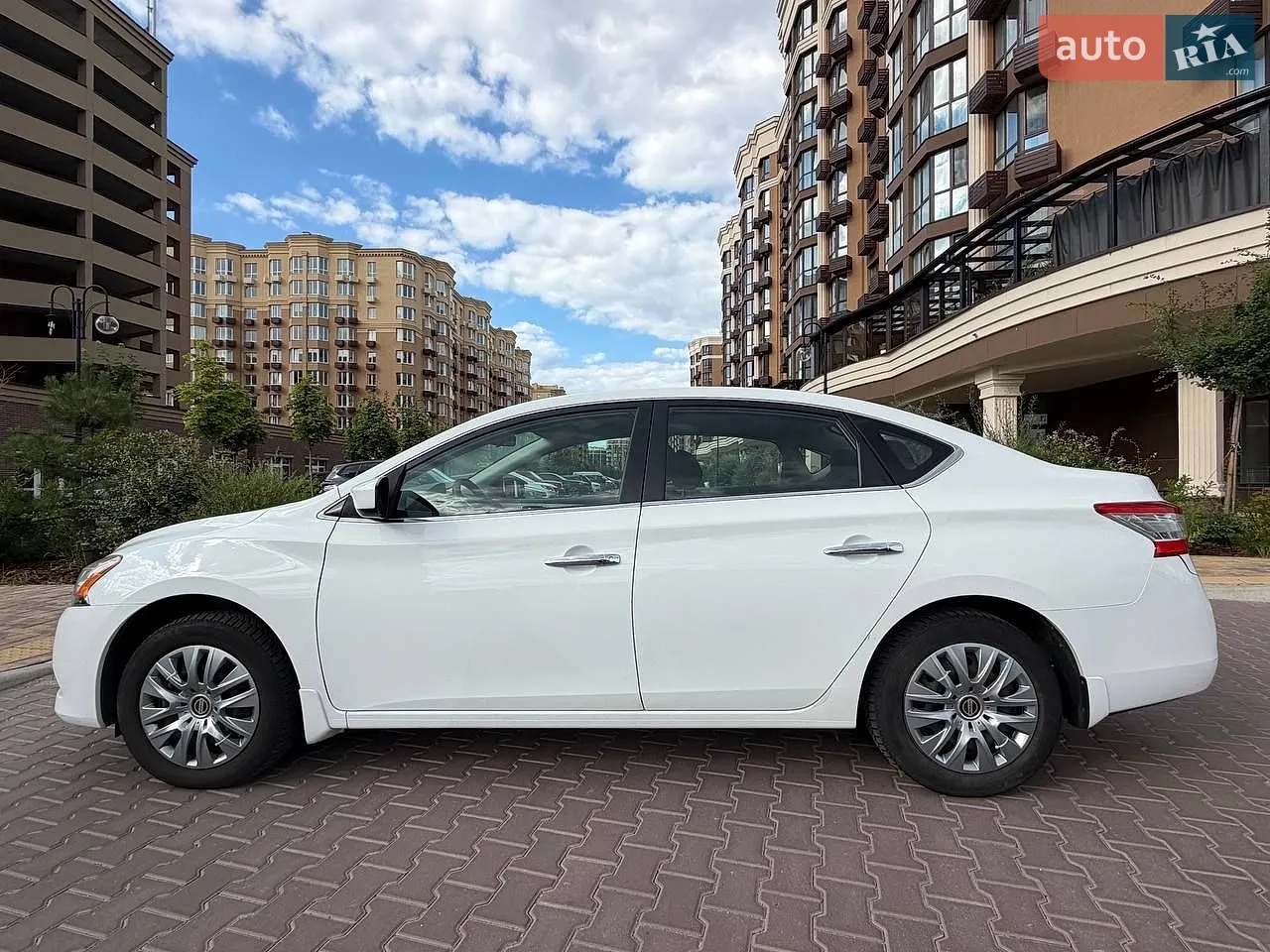 2015 Nissan Sentra - мініатюра 21