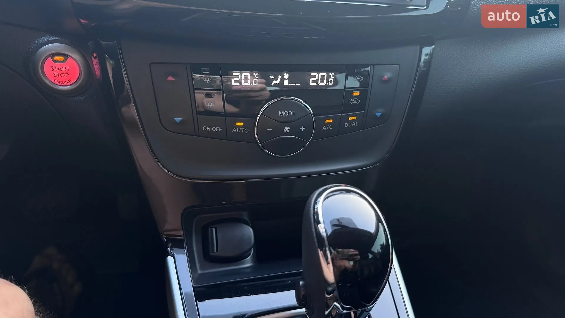 2016 Nissan Sentra - мініатюра 19