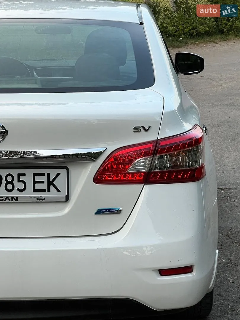 2013 Nissan Sentra - мініатюра 8