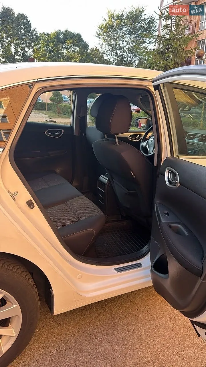 2015 Nissan Sentra - мініатюра 2