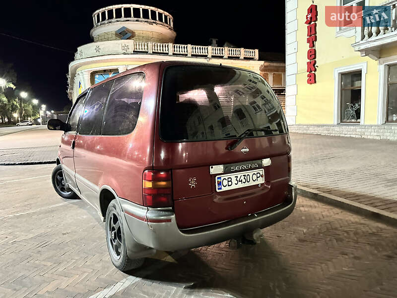 Мінівен Nissan Serena 1994 в Чернігові