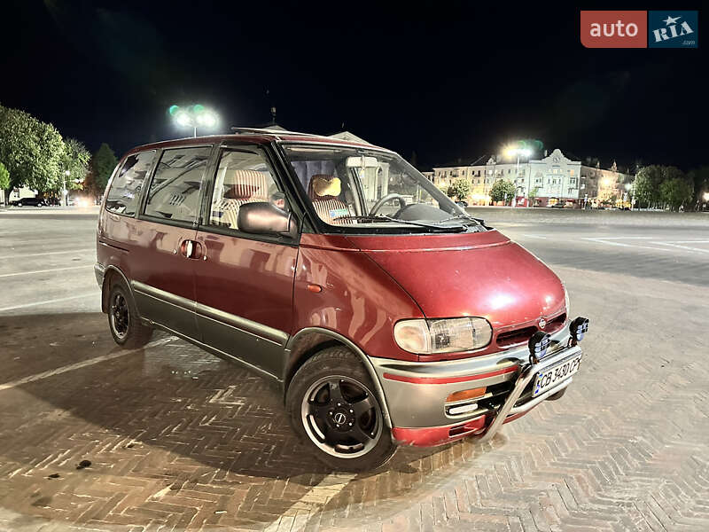 Мінівен Nissan Serena 1994 в Чернігові