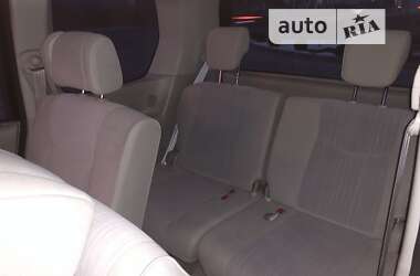 Минивэн Nissan Serena 2012 в 