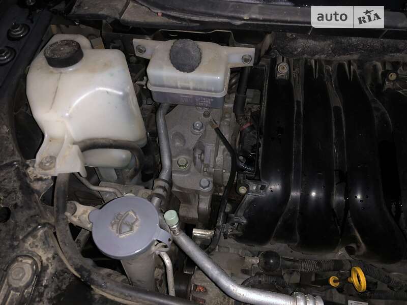 Минивэн Nissan Serena 2012 в Хусте