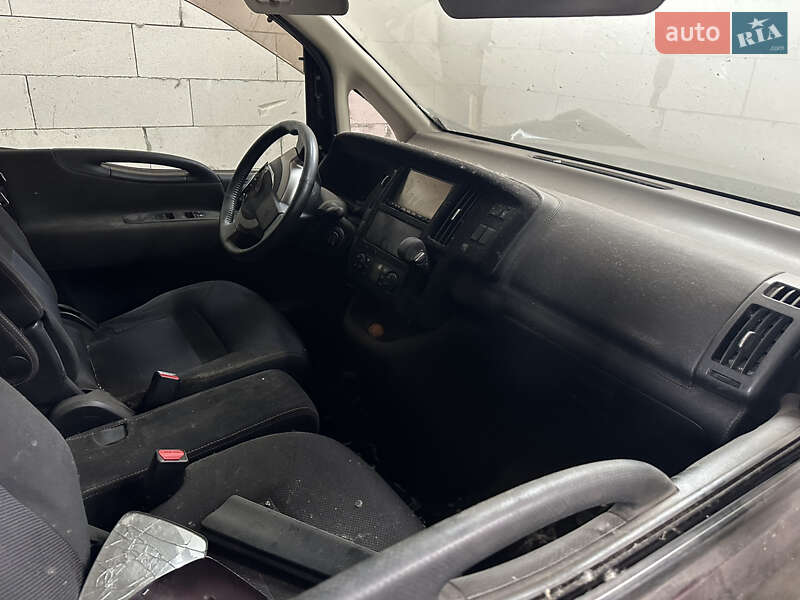 Минивэн Nissan Serena 2009 в Болехове