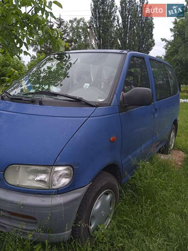 Мінівен Nissan Serena 1996 в Баришівка