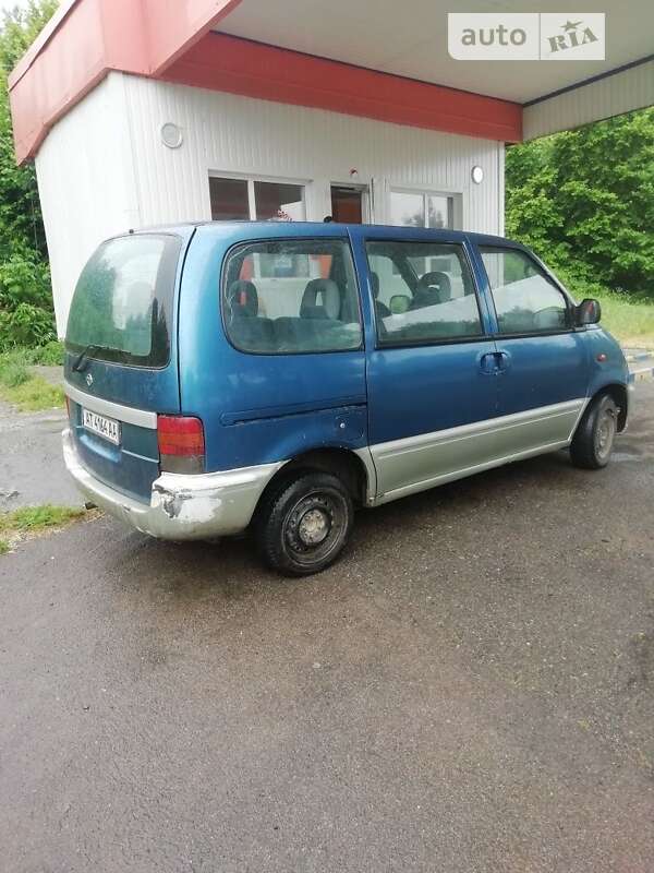 Мінівен Nissan Serena 1999 в Снятині