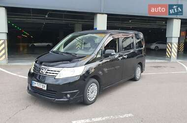 Минивэн Nissan Serena 2010 в Киеве