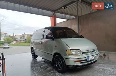 Мінівен Nissan Serena 1993 в Хмельницькому