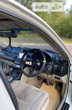 Седан Nissan Skyline 2002 в 