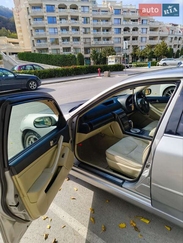 Седан Nissan Skyline 2001 в Одессе
