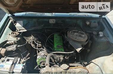 Седан Nissan Sunny 1980 в 