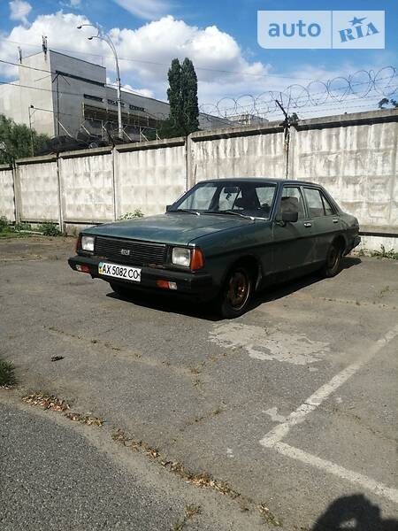 Седан Nissan Sunny 1980 в Киеве