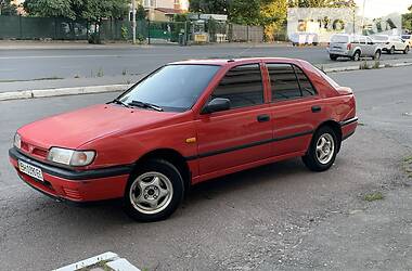 Хэтчбек Nissan Sunny 1993 в Одессе