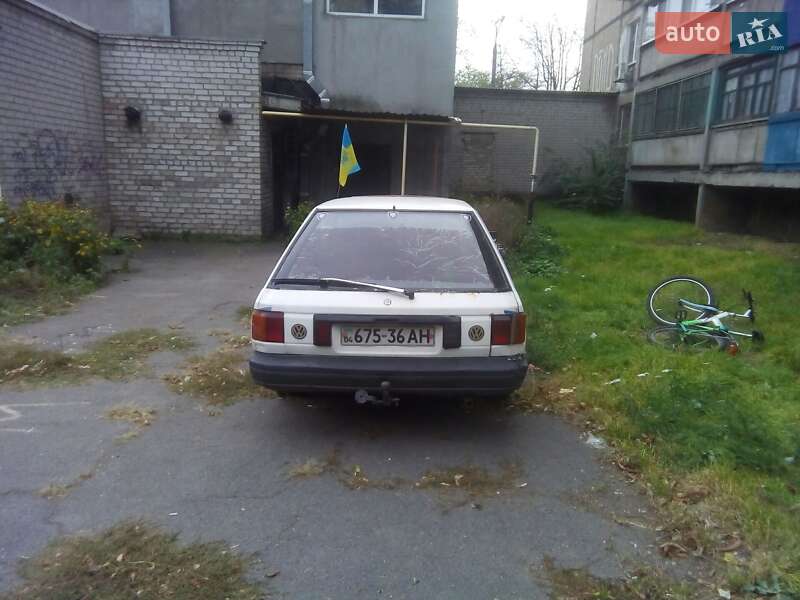 Хетчбек Nissan Sunny 1986 в Кривому Розі