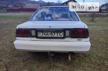 Седан Nissan Sunny 1987 в Сколе