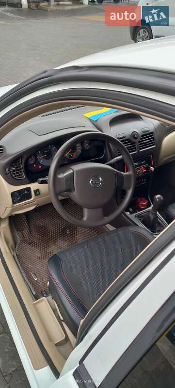 Седан Nissan Sunny 2008 в Запоріжжі