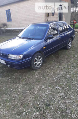 Седан Nissan Sunny 1992 в Острозі