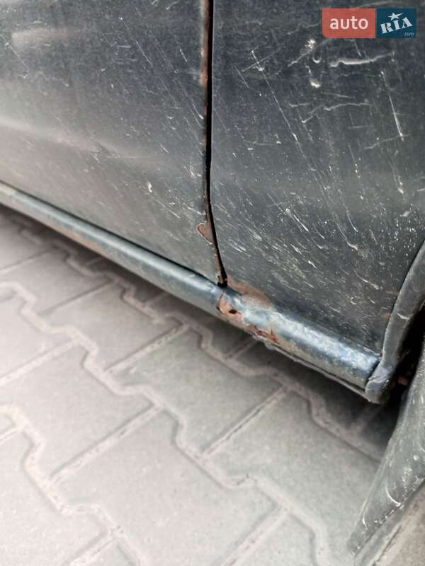 Седан Nissan Sunny 1991 в Хмельницькому
