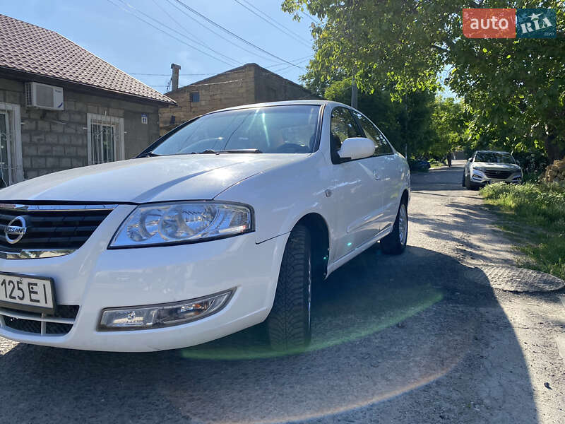 Седан Nissan Sunny 2007 в Одессе