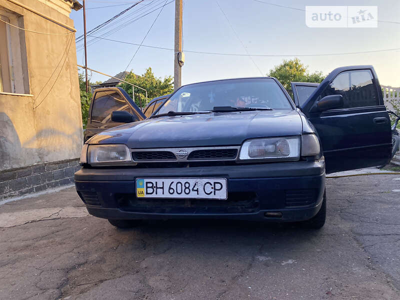 Седан Nissan Sunny 1994 в Доброславі