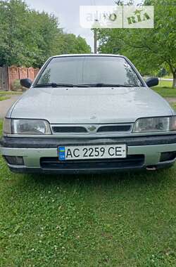 Седан Nissan Sunny 1992 в Рожище