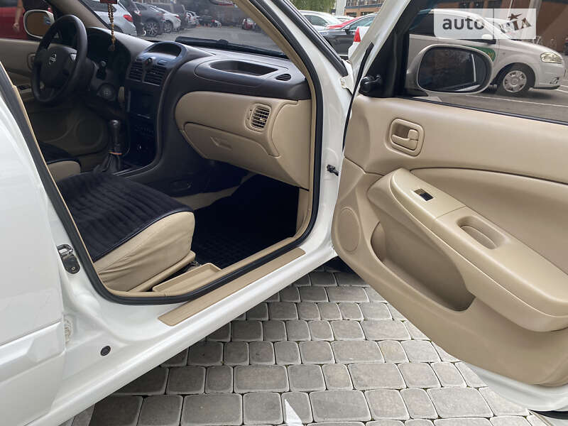 Nissan Sunny 2008 KNMCC42H98P701380 - history of car sales Nissan Sunny 2008 KNMCC42H98P701380 - history of car sales