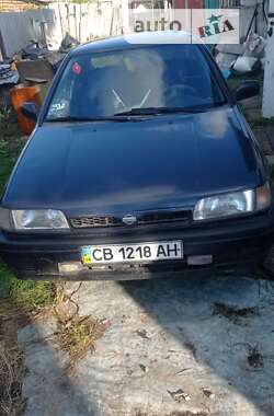 Седан Nissan Sunny 1993 в Прилуках