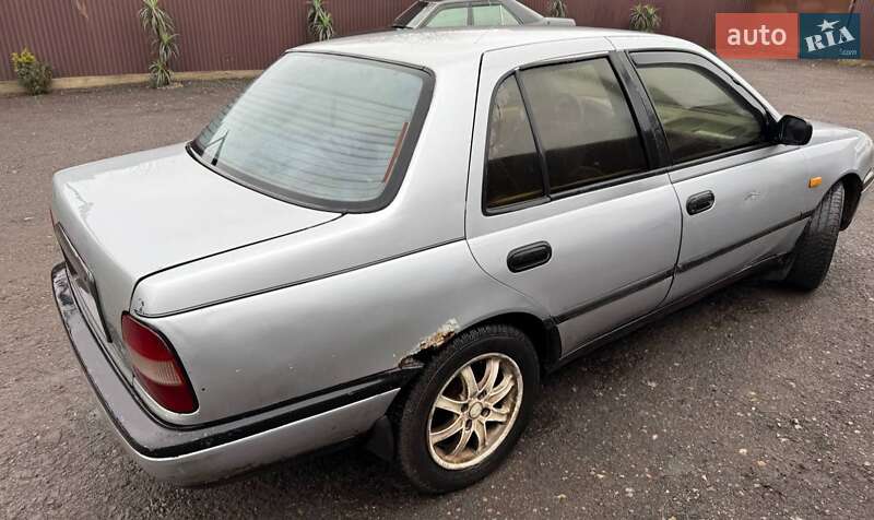 Седан Nissan Sunny 1990 в Великодолинському