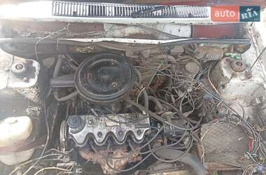 Седан Nissan Sunny 1984 в 