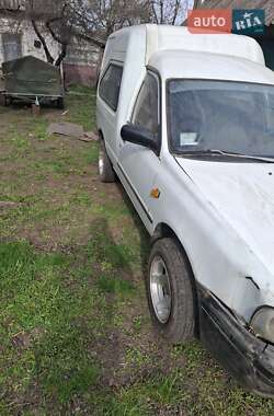 Седан Nissan Sunny 1995 в 