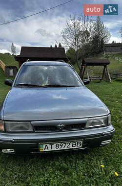 Седан Nissan Sunny 1992 в Івано-Франківську