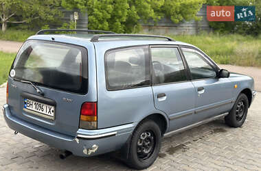 Седан Nissan Sunny 1994 в 