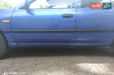Седан Nissan Sunny 1995 в 
