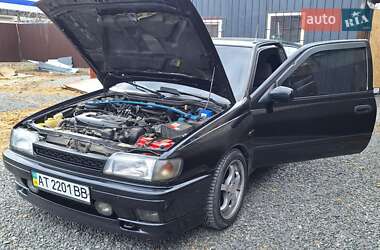 Седан Nissan Sunny 1992 в Великодолинському