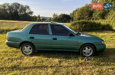 Седан Nissan Sunny 1994 в 