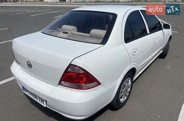 Седан Nissan Sunny 2008 в 