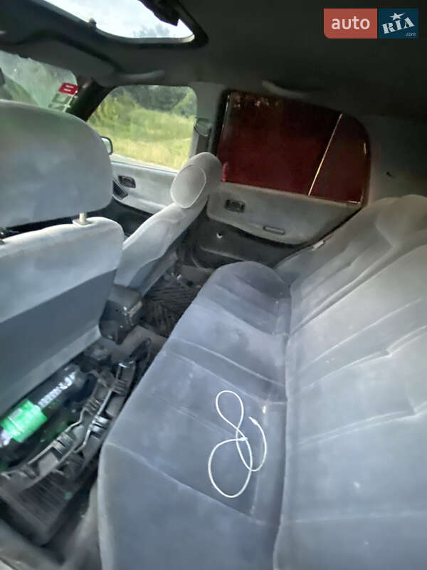 Седан Nissan Sunny 1991 в Бучачі