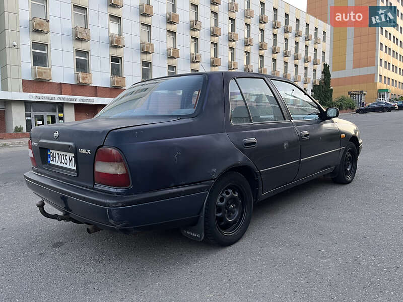 Седан Nissan Sunny 1991 в Одессе