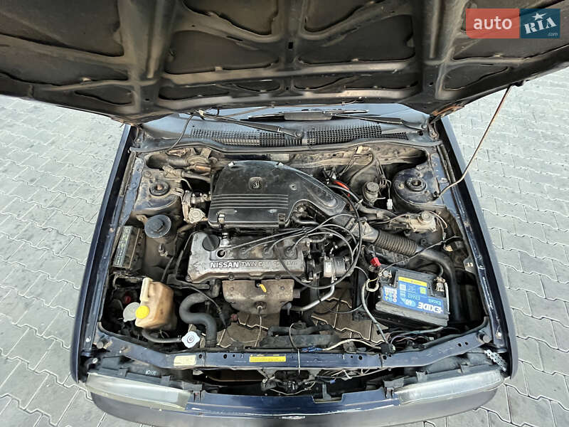 Седан Nissan Sunny 1991 в Одессе