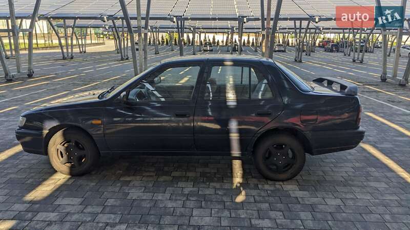 Седан Nissan Sunny 1994 в Львове фото 3 Седан Nissan Sunny 1994 в Львове