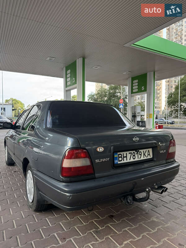 Седан Nissan Sunny 1993 в Одессе фото 3 Седан Nissan Sunny 1993 в Одессе