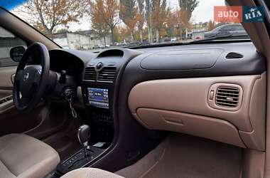 Седан Nissan Sunny 2007 в 