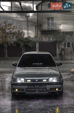 Седан Nissan Sunny 1991 в Одесі
