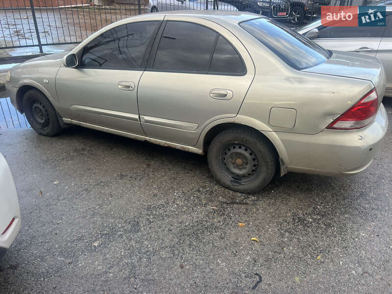 Nissan Sunny 2007