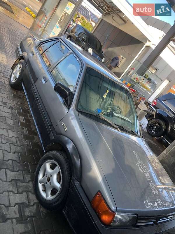 Седан Nissan Sunny 1989 в Одессе