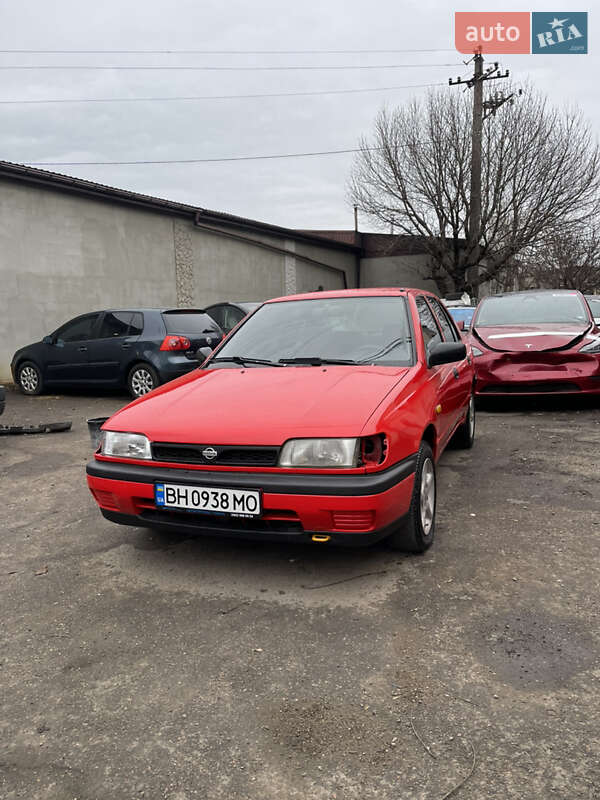 Nissan Sunny 1991