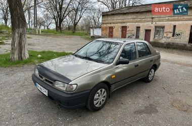 Хетчбек Nissan Sunny 1990 в Одесі