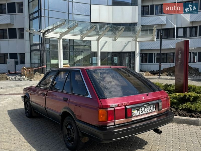 Хэтчбек Nissan Sunny 1986 в Одессе